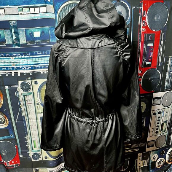 LULULEMON Wanderful Hooded Cape-let Raincoat Poncho Jacket Size M/L - Picture 2 of 9